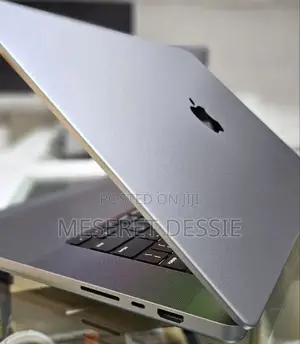 New Laptop Apple MacBook Pro 2021 M1 Max 32GB SSD 1T