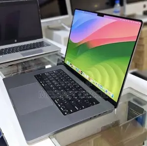 New Laptop Apple MacBook Pro 2021 M1 Max 32GB SSD 1T