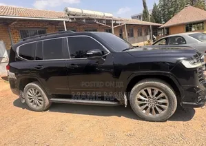 Toyota Land Cruiser 2023 Black