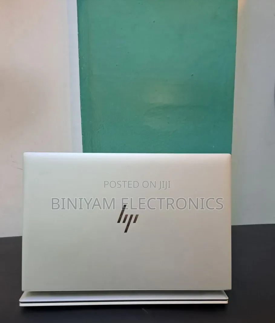 New Laptop HP EliteBook 840 G7 16GB Intel Core i5 SSD 512GB