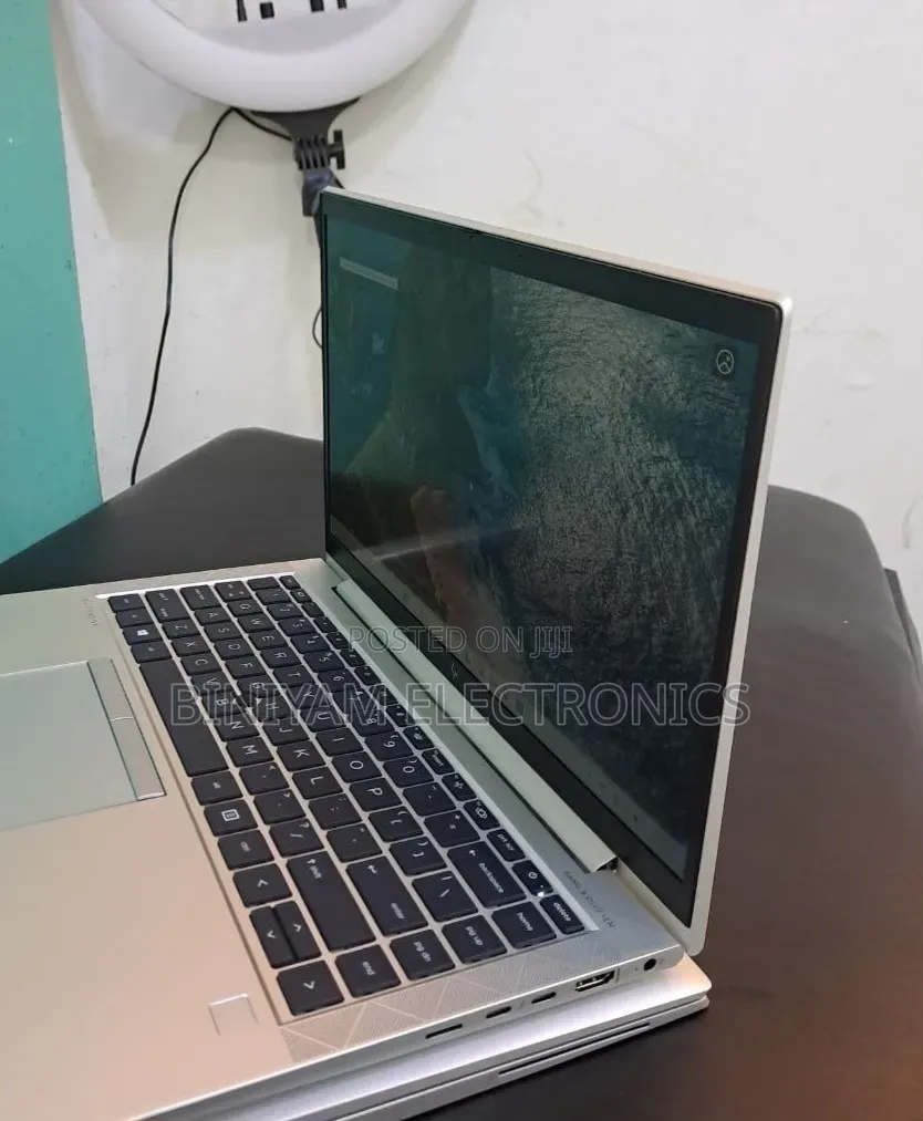New Laptop HP EliteBook 840 G7 16GB Intel Core i5 SSD 512GB
