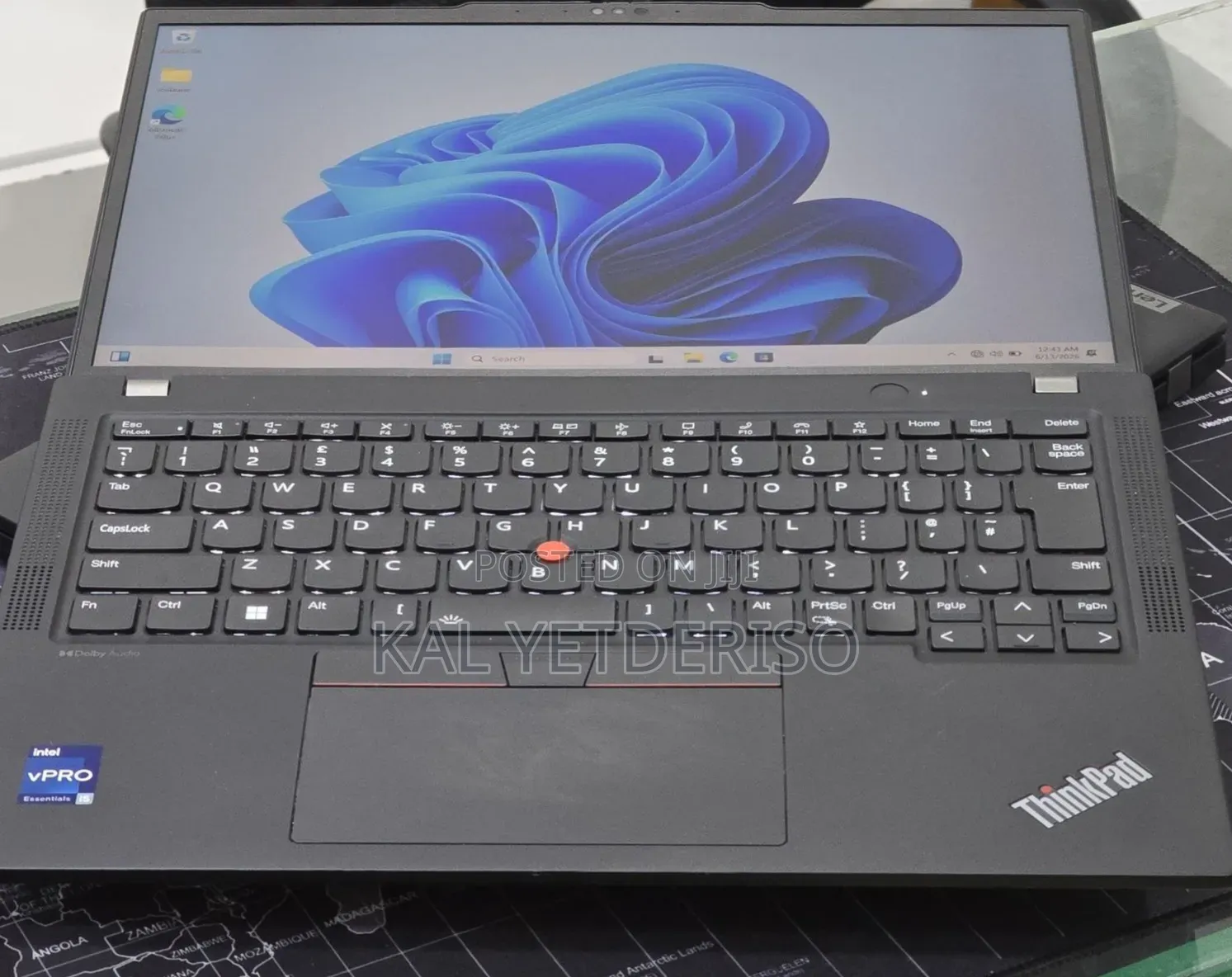 New Laptop Lenovo ThinkPad X1 Yoga 16GB Intel Core i5 SSD 512GB