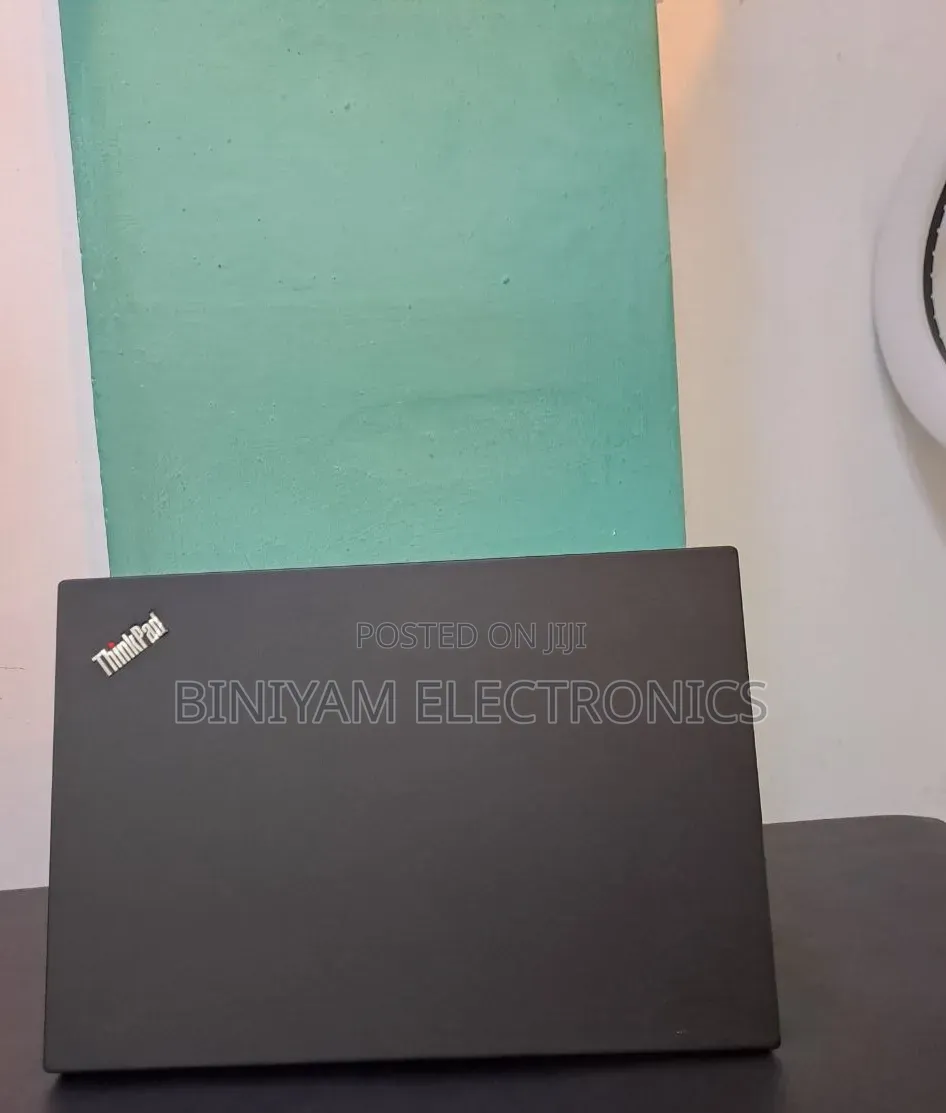 New Laptop Lenovo ThinkPad T14 16GB Intel Core i7 SSD 512GB