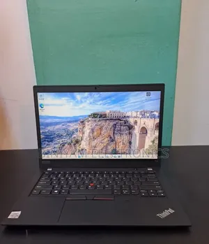 New Laptop Lenovo ThinkPad T14 16GB Intel Core i7 SSD 512GB
