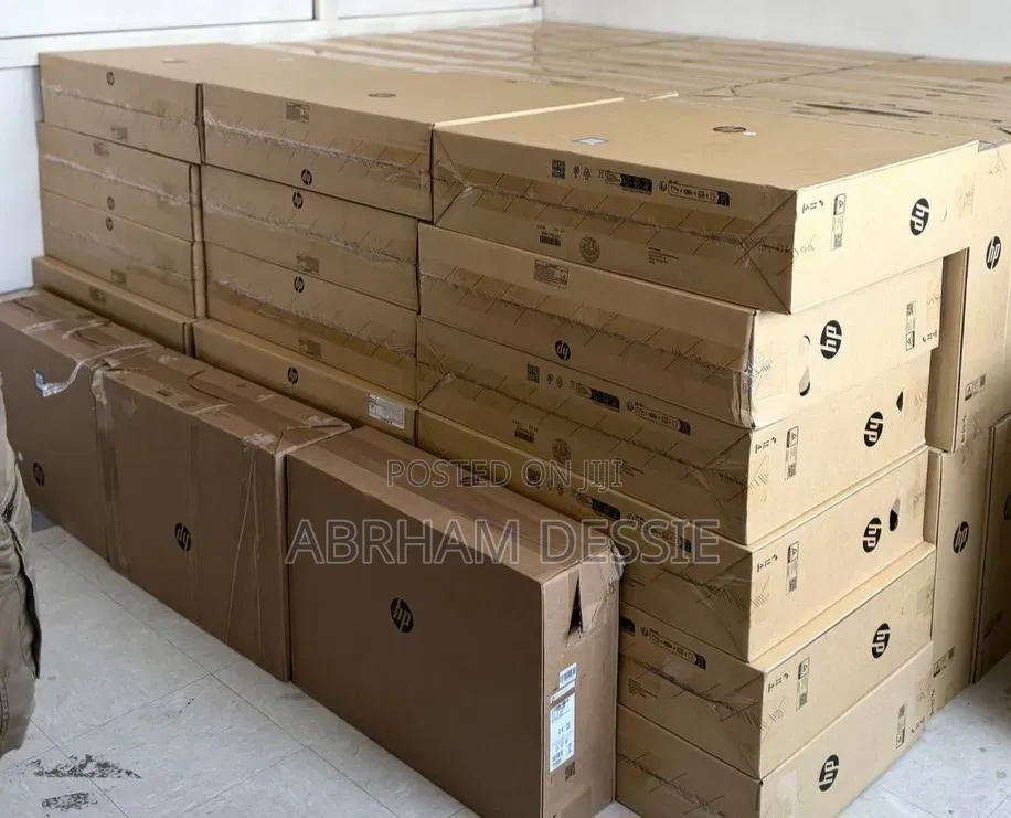 New HP 200 G4 22 All-in-One 16GB Intel Core i7 SSD 512GB