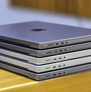 New Laptop Apple MacBook Pro 2021 M1 16GB Apple M1 Pro SSD 512GB