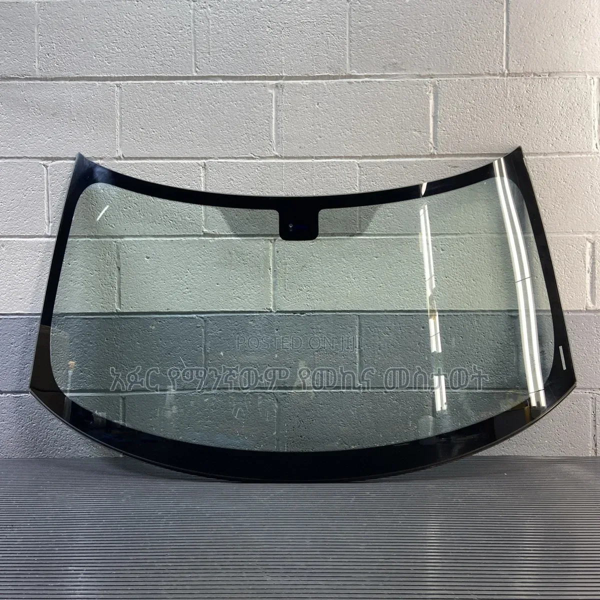 Suzuki Swift Windshield Glass/ሱዙኪ ስዊፍት የግባር መስታወት እና የበሮቹም የጀርባውም አለ