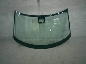 Suzuki Swift Windshield Glass/ሱዙኪ ስዊፍት የግባር መስታወት እና የበሮቹም የጀርባውም አለ