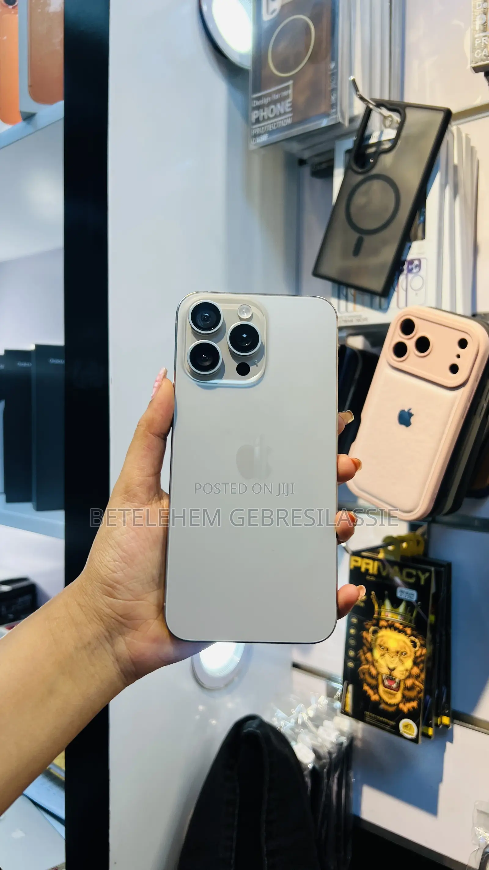 Apple iPhone 15 Pro Max 256 GB Gray