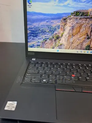 New Laptop Lenovo ThinkPad T14 16GB Intel Core i7 SSD 512GB