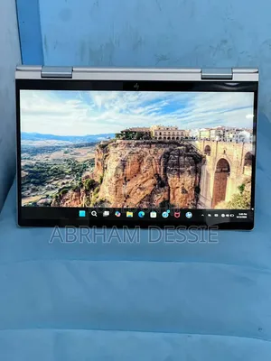 New Laptop HP 16GB Intel Core 7 SSD 1T