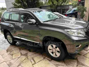 Toyota Land Cruiser Prado 2020 Gray