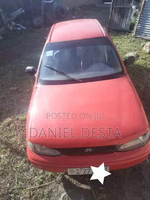 Hyundai Accent 1995 Red