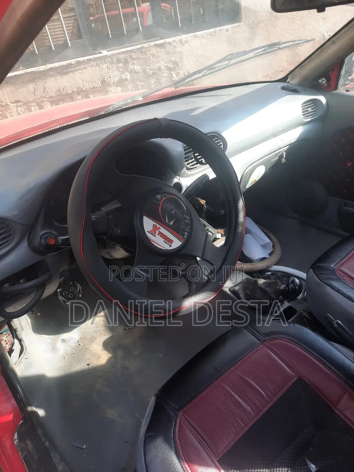 Hyundai Accent 1995 Red