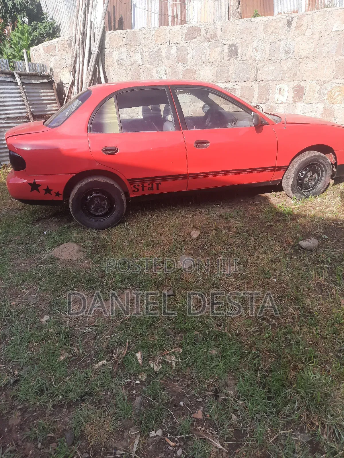 Hyundai Accent 1995 Red