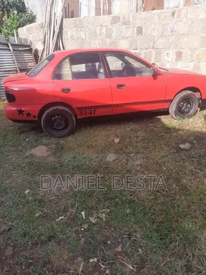 Hyundai Accent 1995 Red