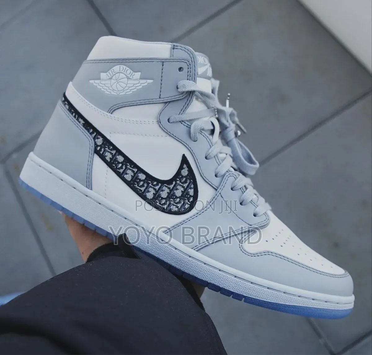 Air Jordan 1 X Dior High Sneaker White and Grey Unisex Boots