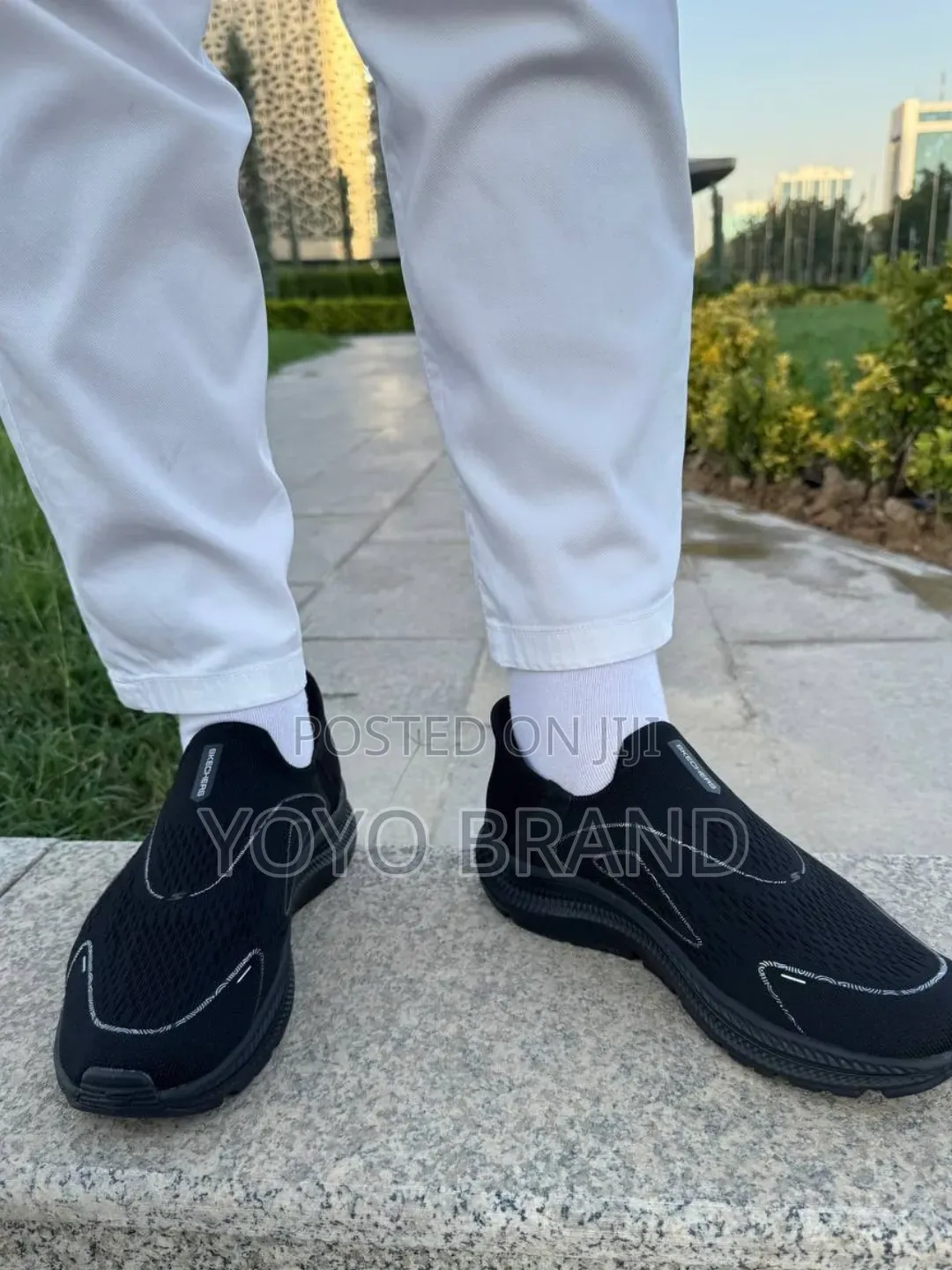 Skechers Slip-Ins Go Run Black Fashion Shoes
