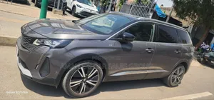Peugeot 5008 2021 Black