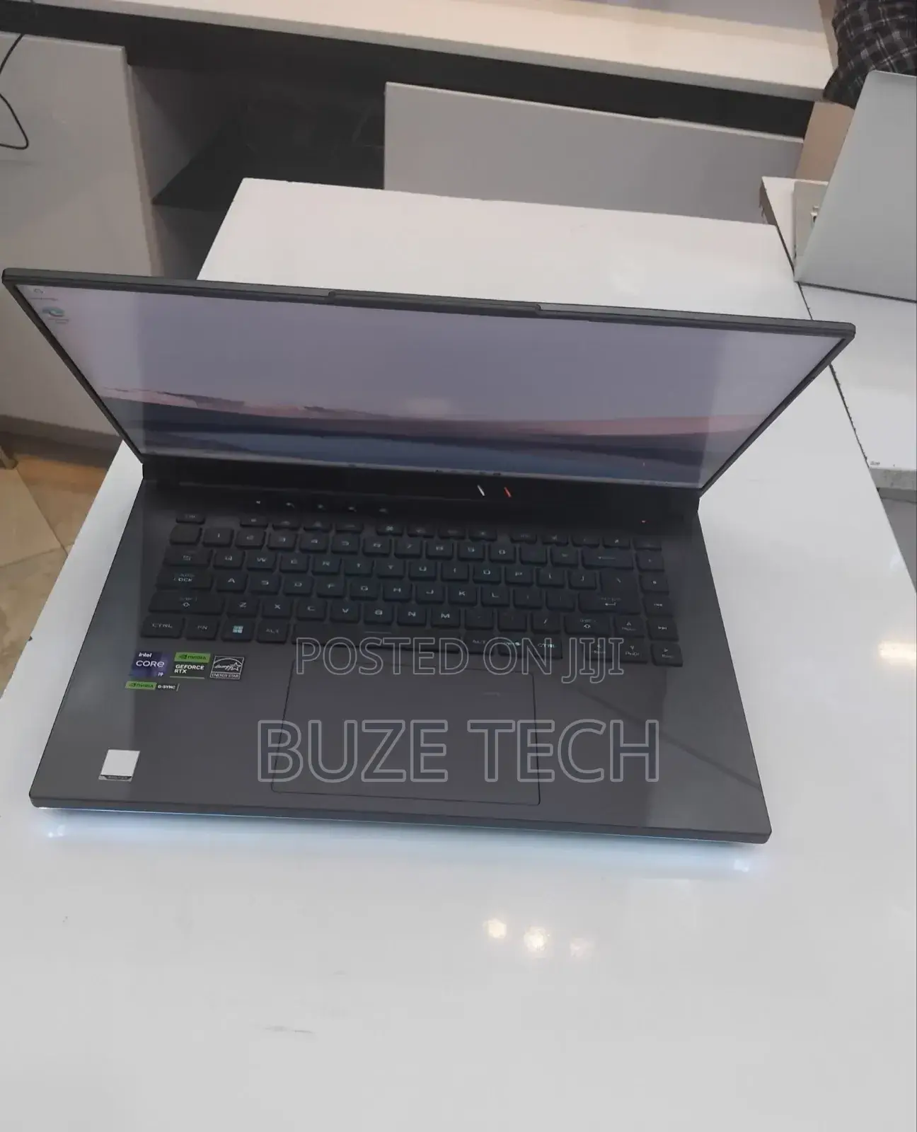 New Laptop Asus ROG Strix G15 16GB Intel Core i9 SSD 512GB
