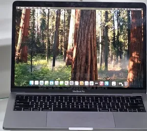 New Laptop Apple MacBook Pro 2019 16GB Intel Core i7 SSD 256GB