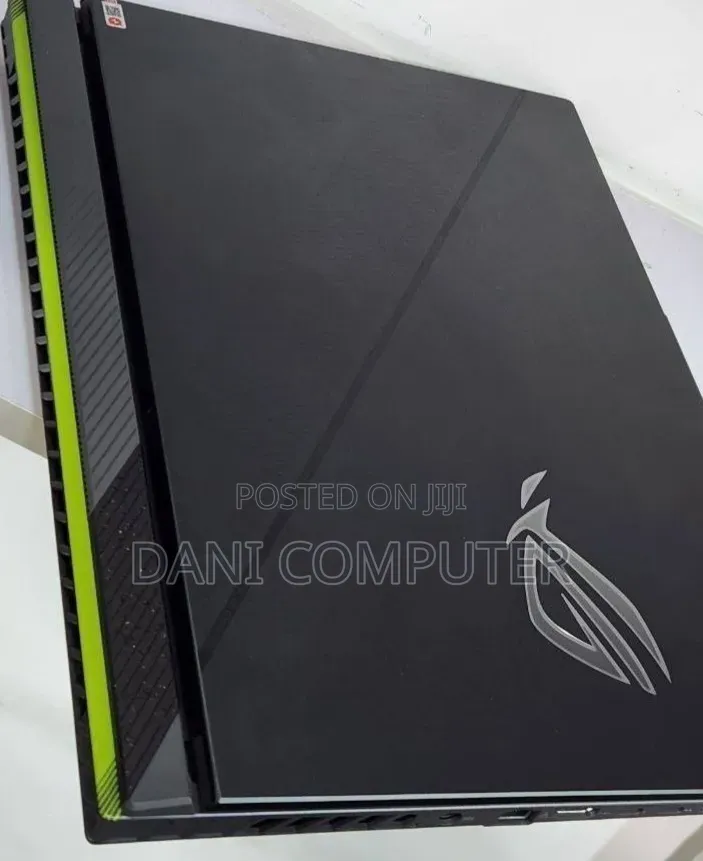 New Laptop Asus ROG Strix G16 G614 16GB Intel Core i9 SSD 1T