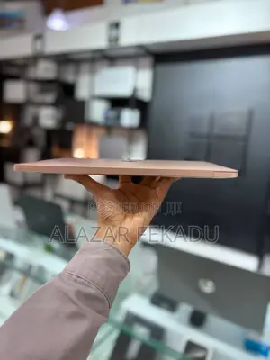 Laptop Apple MacBook Air 2019 8GB Intel Core i5 SSD 128GB