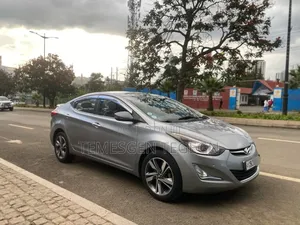 Hyundai Avante 2015 Silver