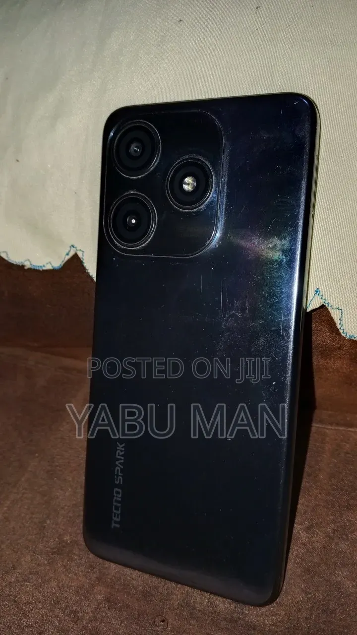 Tecno Spark 10C 128 GB Black