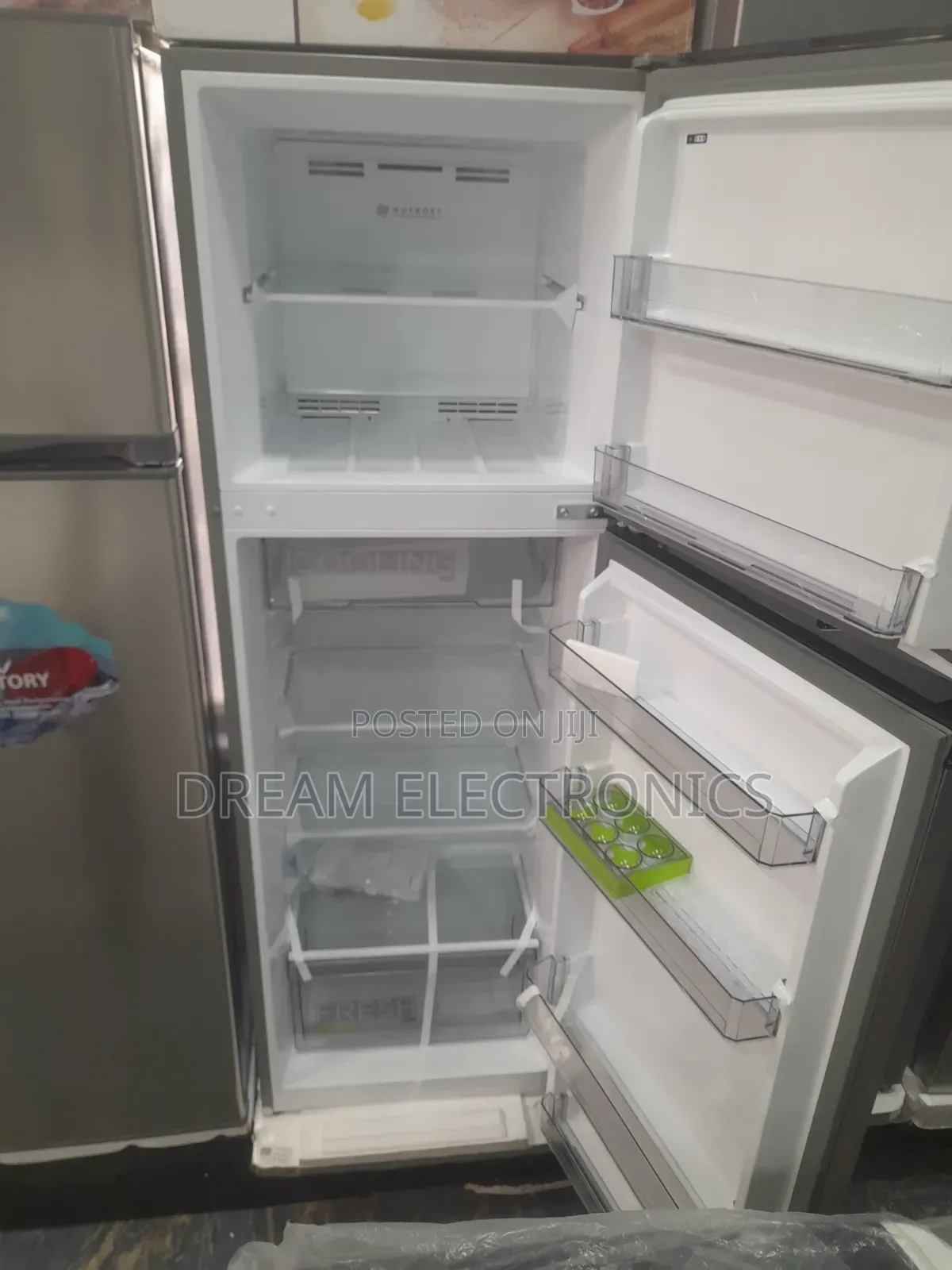 Midea Refrigerator 385