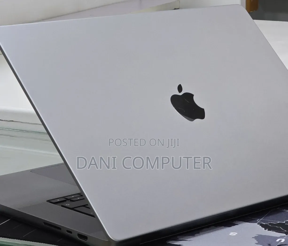 New Laptop Apple MacBook Pro 2021 M1 Max 64GB Apple M1 Max SSD 1T