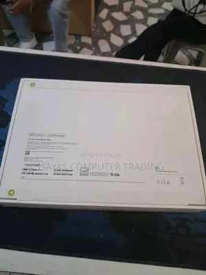 New Laptop Apple MacBook Air 2025 M4 8GB Apple M4 SSD 256GB