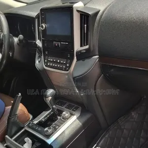 Toyota Land Cruiser 2019 Pink