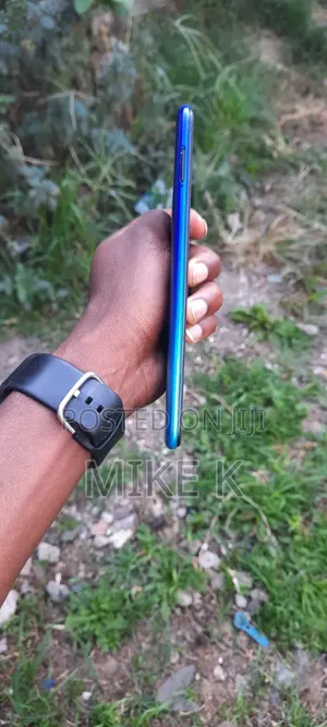 New Tecno Spark 4 32 GB Blue