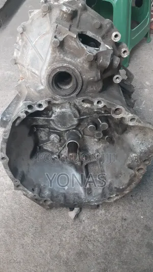Toyota Hatchback 1991 Gear Box ያገለገለ