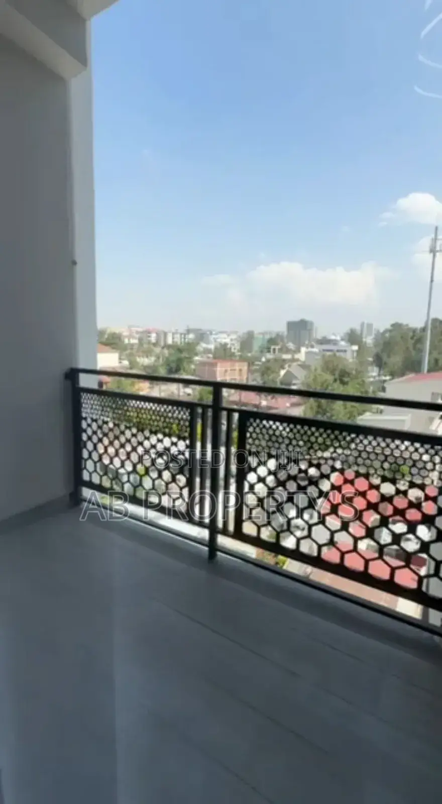 Furnished 2bdrm Apartment in ጃክሮስ, Yeka for sale