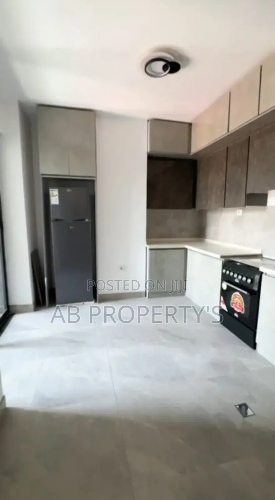 Furnished 2bdrm Apartment in ጃክሮስ, Yeka for sale