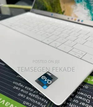 New Laptop Dell XPS 13 32GB Intel Core i7 SSD 512GB