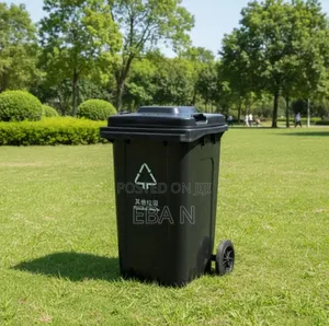 120l Waste Trash Can With Wheels Lid – Black