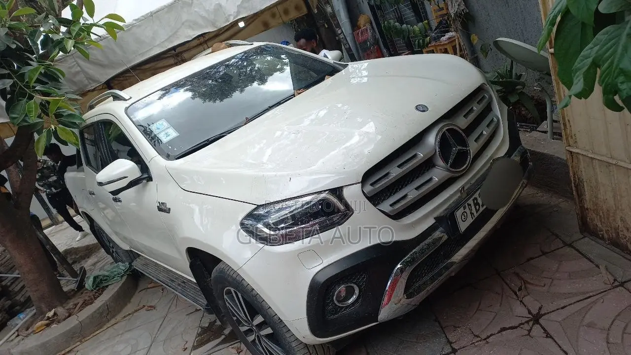 Mercedes-Benz X Class 2020