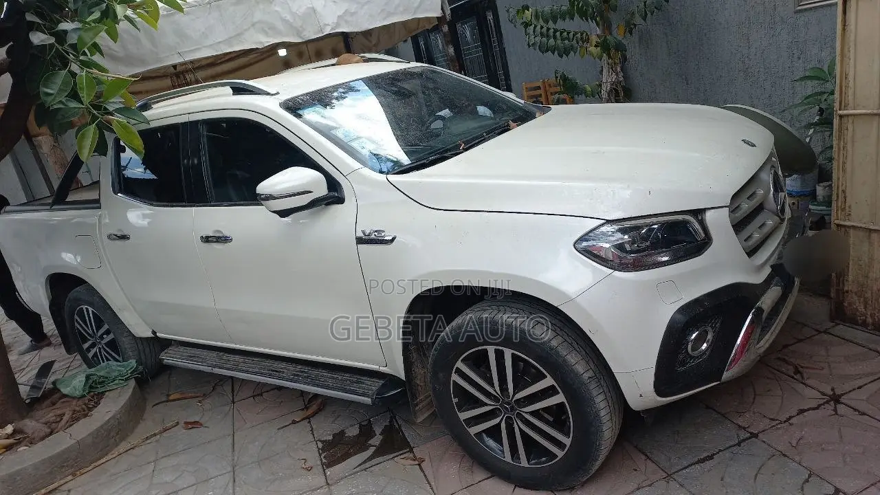 Mercedes-Benz X Class 2020