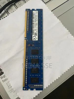 Sk Hynix 4gb Ddr3 1600mhz Desktop Ram (Pc3l-12800u)