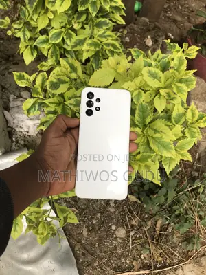 Samsung Galaxy A13 64 GB White