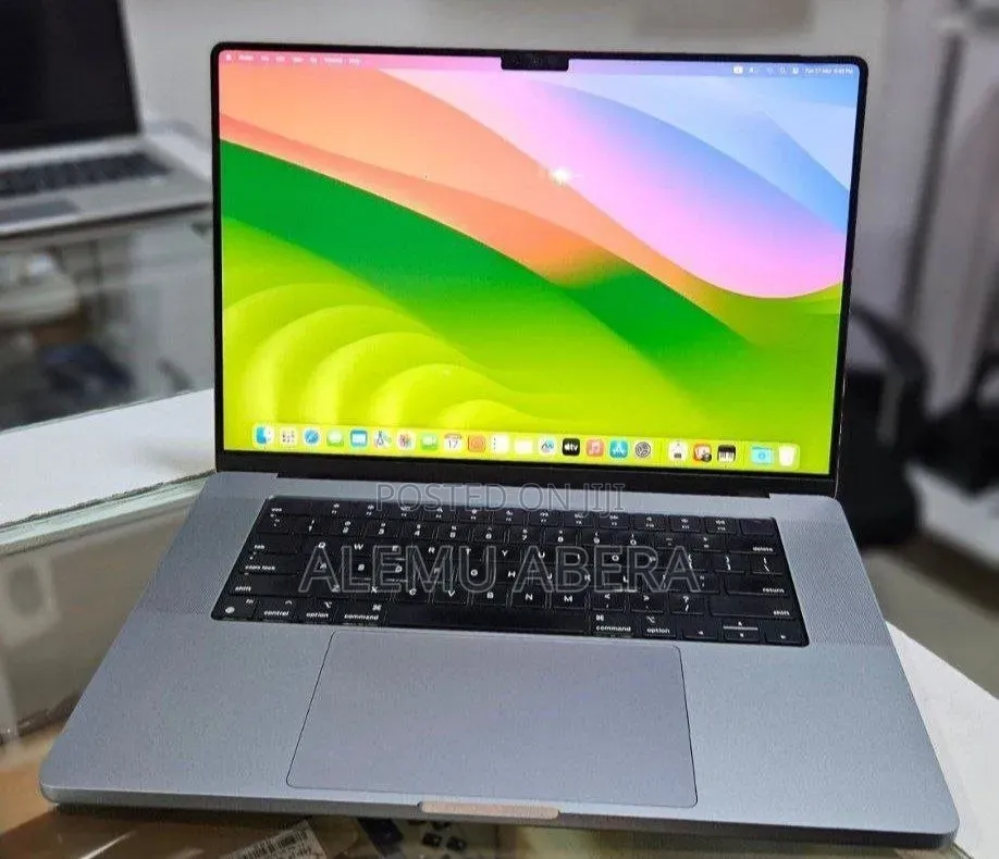 New Laptop Apple MacBook Pro 2021 M1 Max 32GB Apple M1 Max SSD 1T