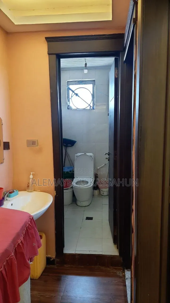 3bdrm Condo in Yeka for sale