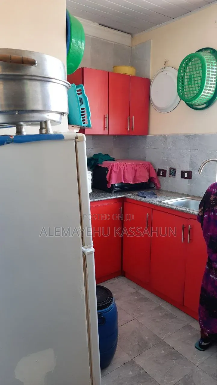 3bdrm Condo in Yeka for sale