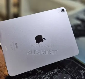 New Apple iPad Air 128 GB Silver