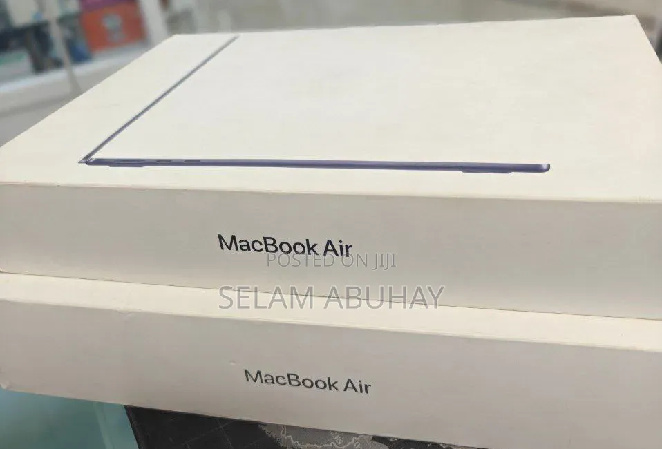 New Laptop Apple MacBook Air 2025 M4 16GB Apple M4 SSD 256GB