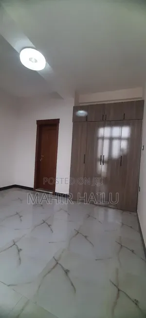 3bdrm Apartment in Real, Bole for rent