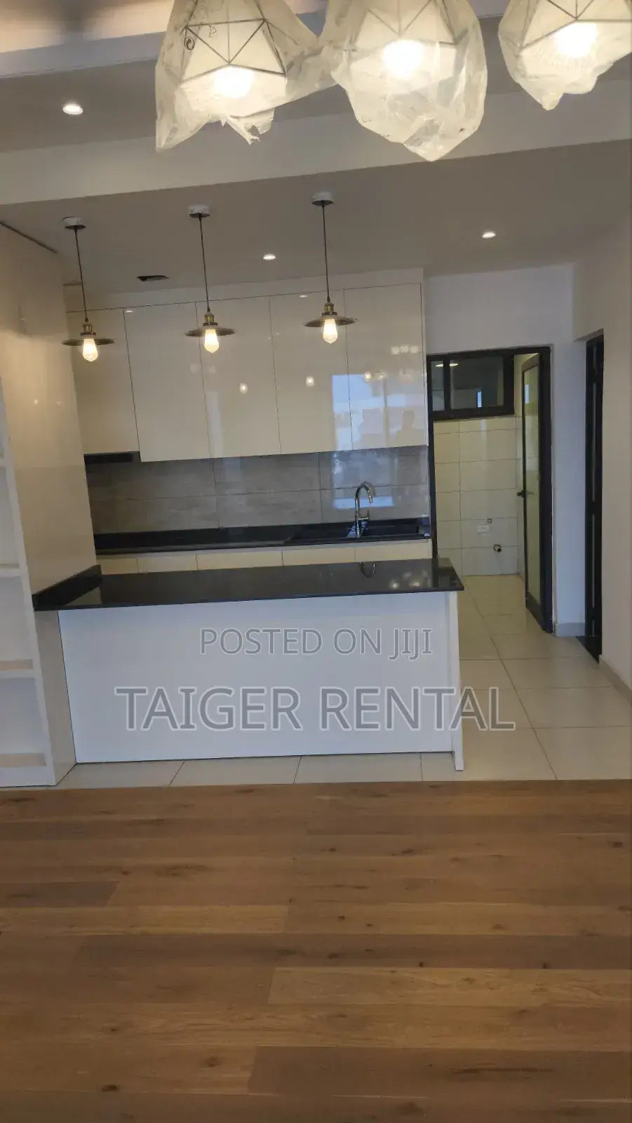 3bdrm Apartment in የሚከራይ — Semi, Lideta for rent